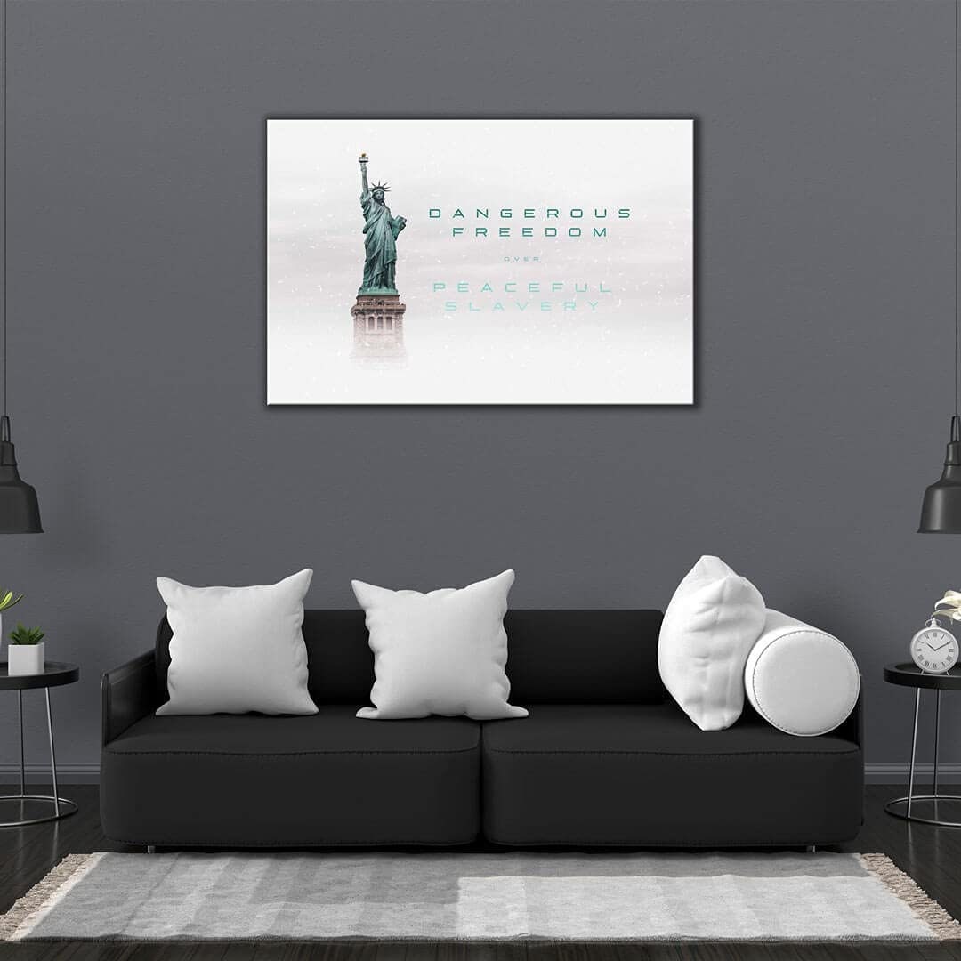 USA Canvas Quote Motivational Design Statue of Liberty Canvas Never Give Up