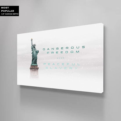 USA Canvas Quote Motivational Design Statue of Liberty Canvas Never Give Up